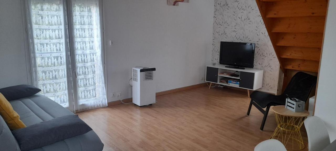 Gite De La Baguelande Les Andelys Esterno foto